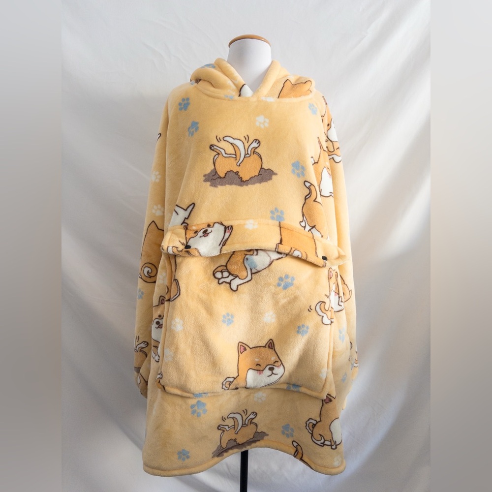 Oversized Shiba Inu Dog Blanket Hoodie Yellow Fleece Cozy Lounge Pullover